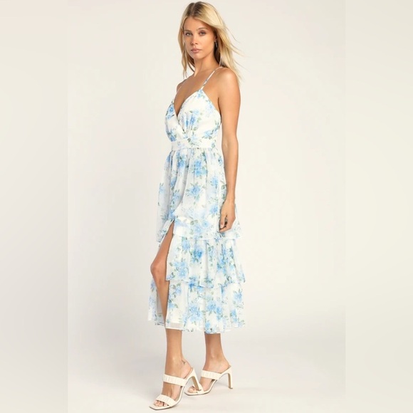 Lulus Cultivate Crushes Blue Floral Tiered Midi Dress S NWT Broken Strap - Picture 4 of 8